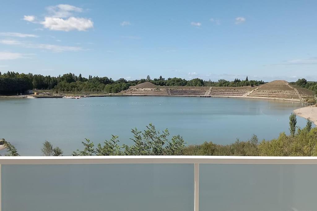 Appartement Climatise Au Coeur De La Provence Lac Et Parcs D'Attractions 10Mn Avignon Monteux Eksteriør bilde